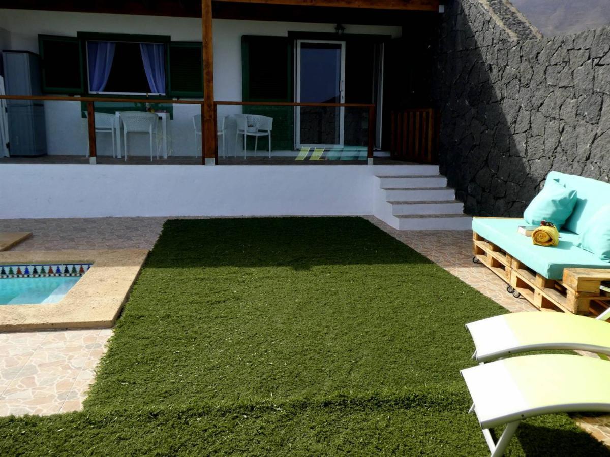 Apartamento Los Llanitos En La Asomada Tías Esterno foto